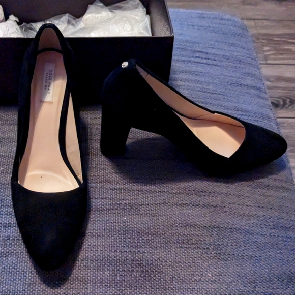 New w/o tags - Cole Haan heels - Picture 1 of 4